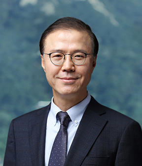 조정래 사진