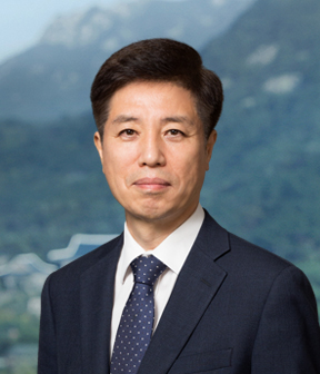 이영찬 사진