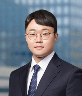 변웅재 사진