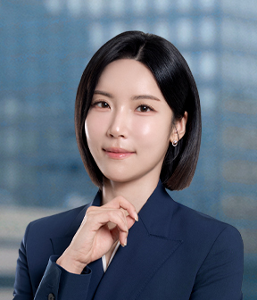 구나율 사진