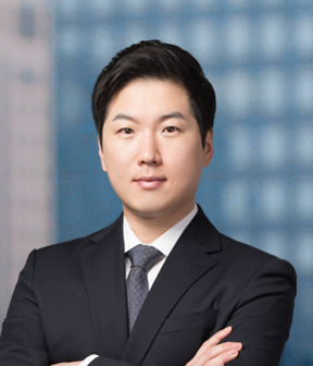 김민수 사진