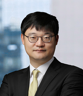 윤택 사진