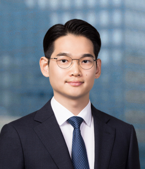 성동윤 사진