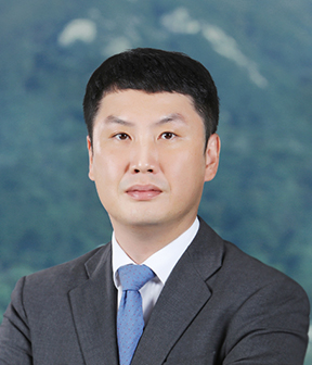 김태훈 사진