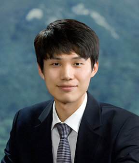 김찬수 사진