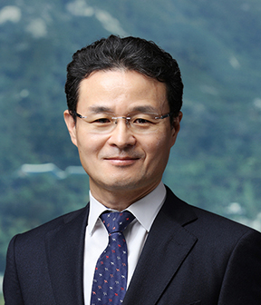 윤태호 사진