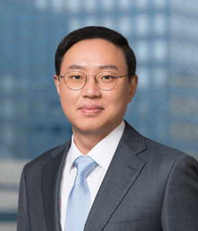 류재훈 사진