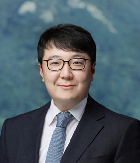 최진원 사진