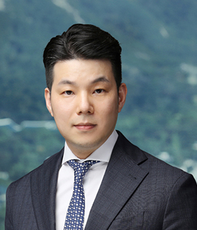 정윤형 사진