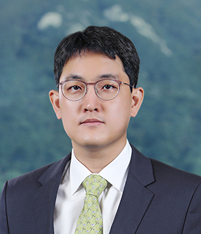 김태균 사진